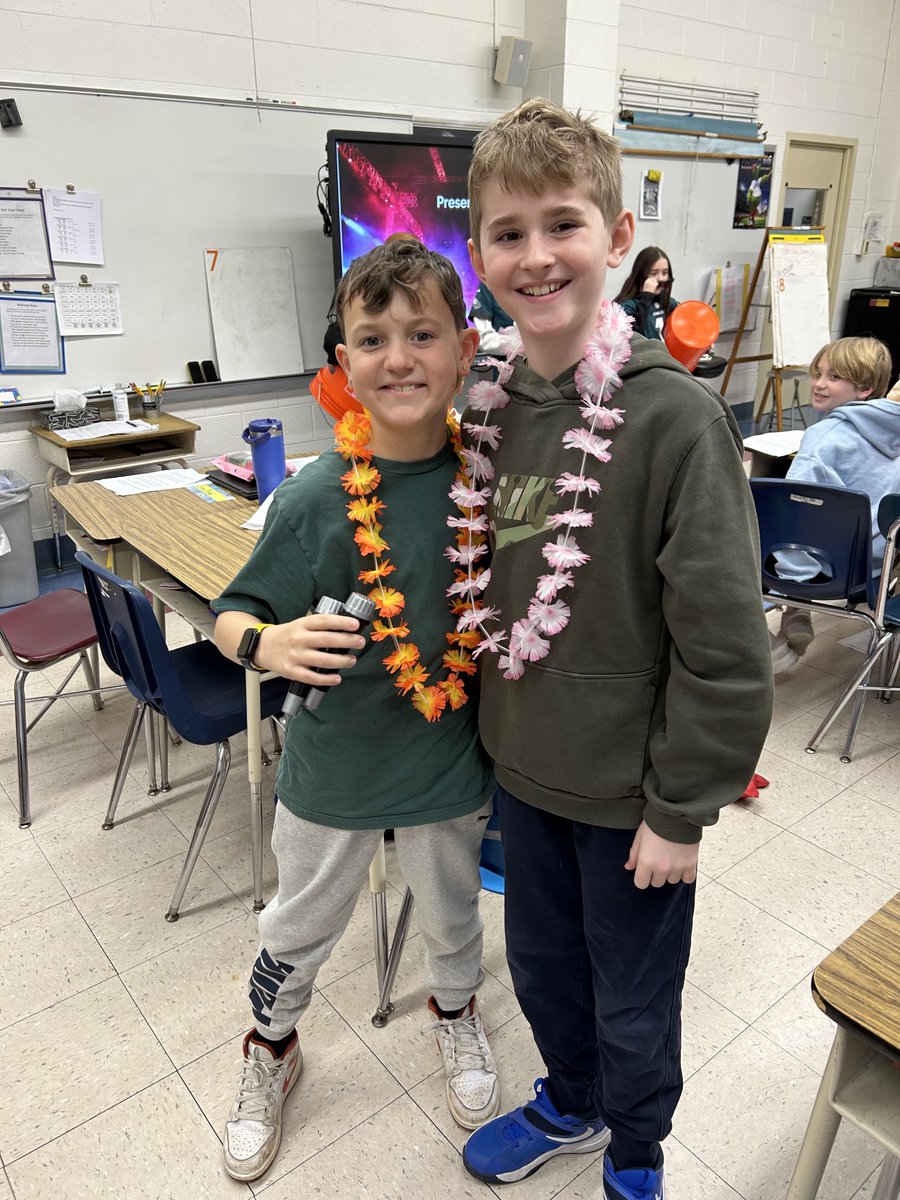 Ms. Rogers tweet media