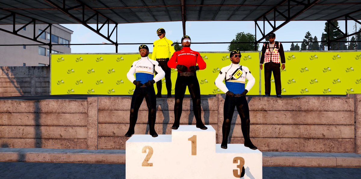 On vous avez dit quoi !!!! 😉 dans le retro la <a href="/PrefectureA4L/">Préfecture de Vice City</a>