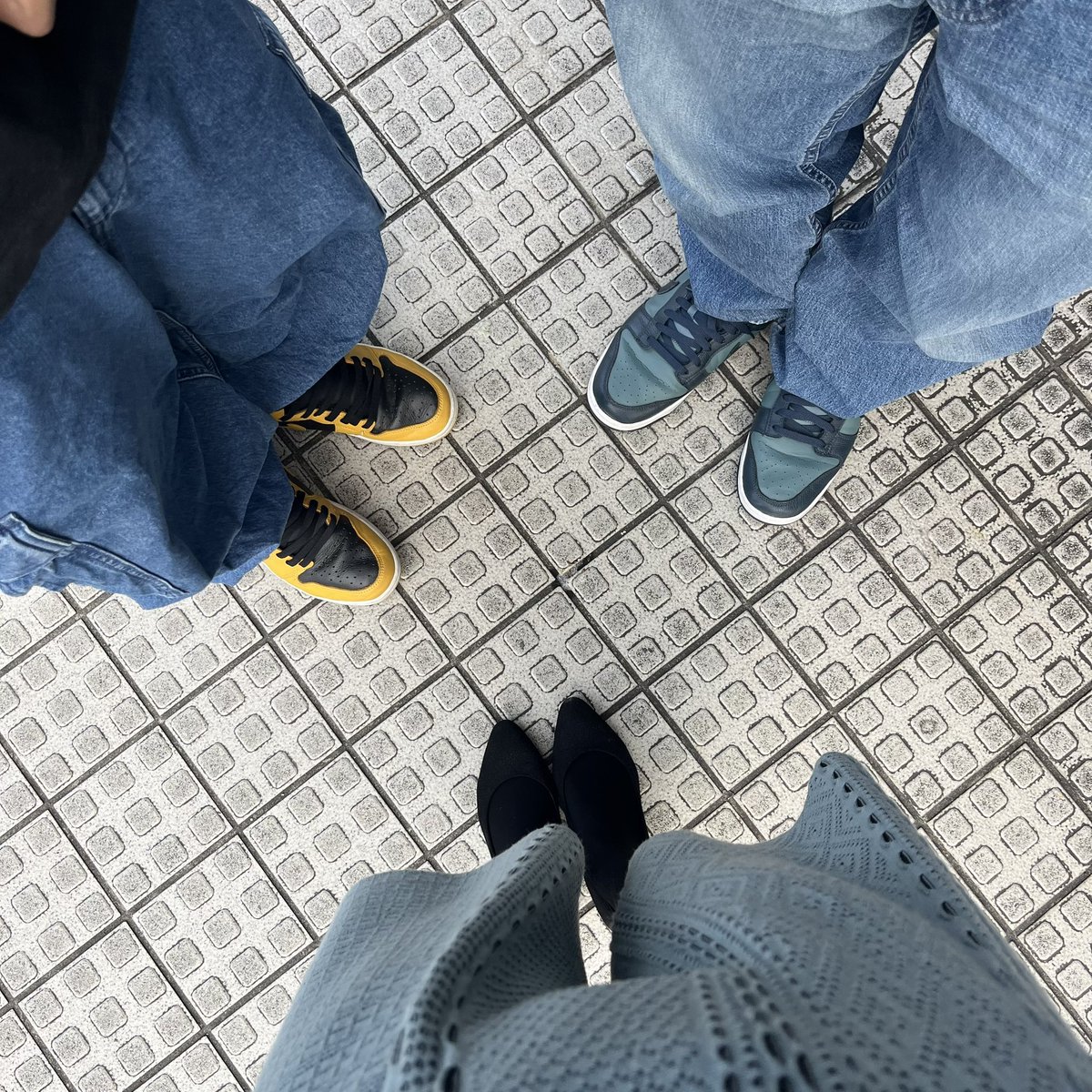 偶然近くにいたメンバーと合流❣️
せどりは孤独だから、たまに仲間に会えると嬉しい😃