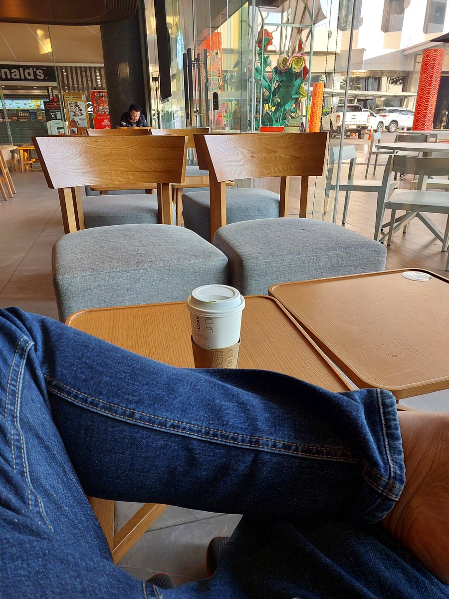VTatumla's tweet photo. เปลี่ยนที่กินกาแฟนิดหน่อย
#อุดรธานี #สกลนคร https://t.co/Gl6guBIGqp