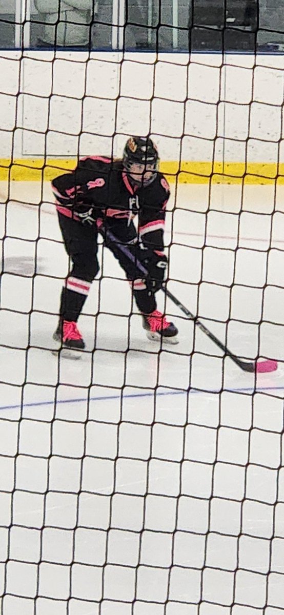 Warbird hockey tonight!!!#KSDPride