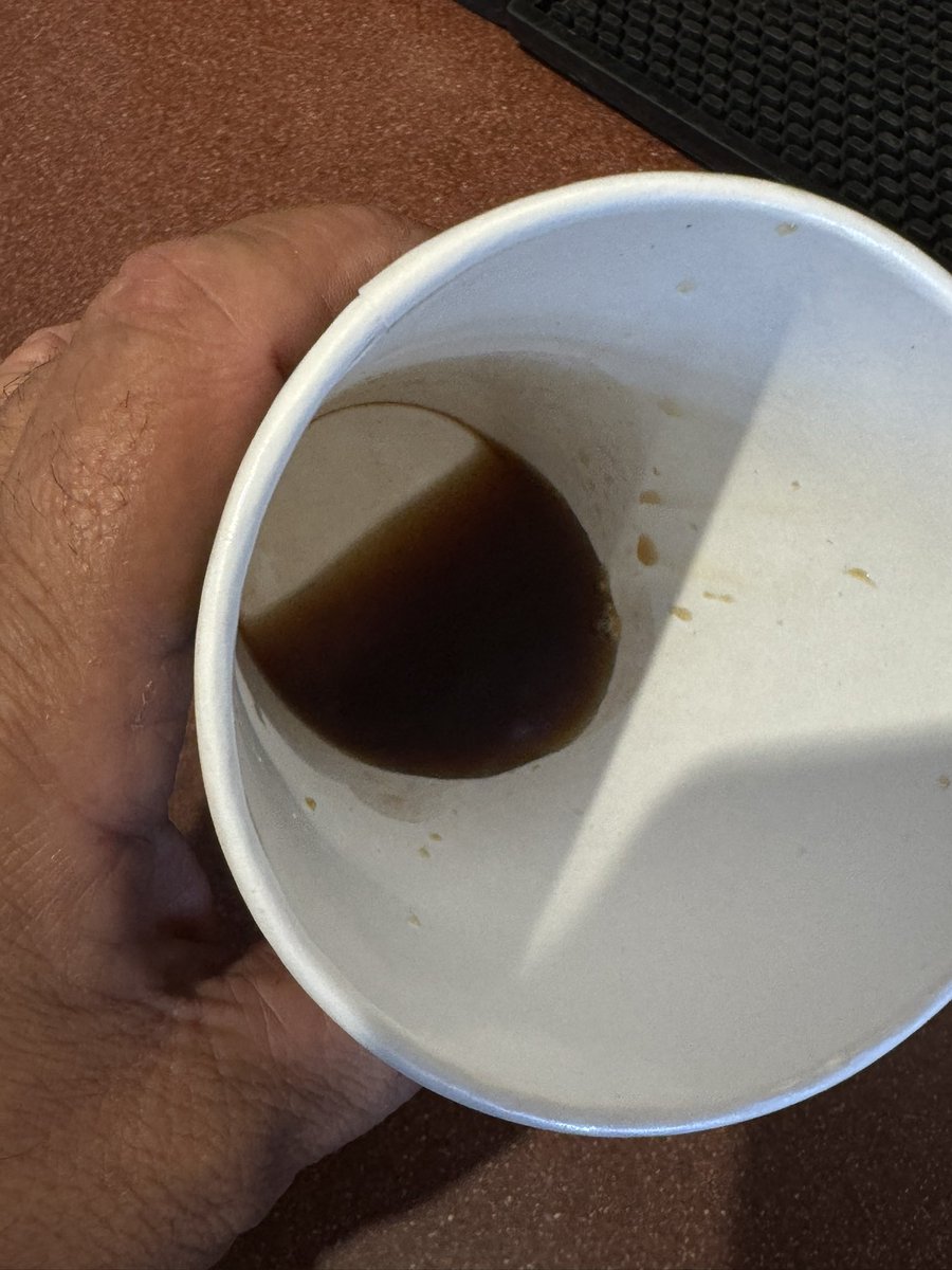 luis_luisis's tweet photo. @panerabread I’m not an usual customer of Panera bread today I stop to one of your stores for a cup of coffee, I order my coffee and extra expresso shot and this is what I got 
When I as the employee if that was it 
He just left https://t.co/uoZxoeeAme