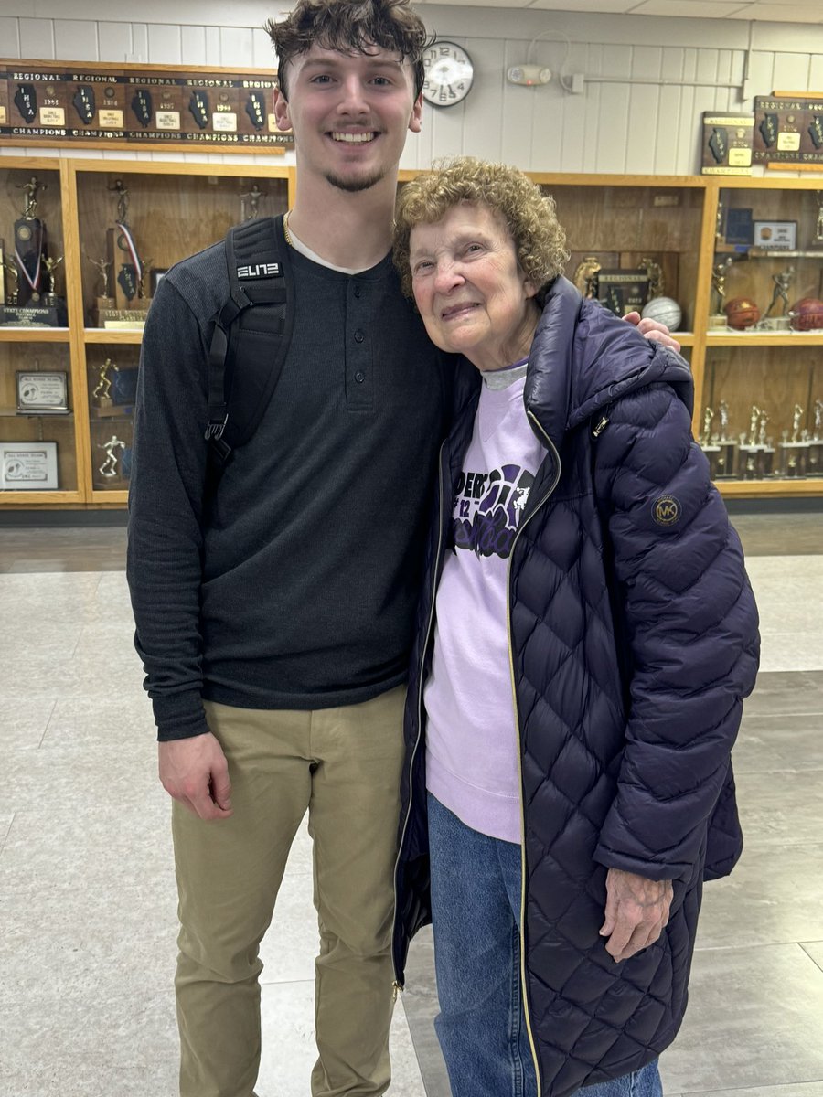 ArcolaBoysBasketball (@arcolaboys) on Twitter photo Congratulations to <a href="/tanner_2115/">Tanner Thomas</a> for scoring his 1,000th career point tonight in a win over CGB at home! Great young man and obviously loves his grandma! Congratulations to <a href="/tanner_2115/">Tanner Thomas</a> for scoring his 1,000th career point tonight in a win over CGB at home! Great young man and obviously loves his grandma!