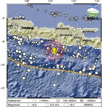 Info Gempa Mag:5.2, 01-Feb-25 07:40:14 WIB, Lok:8.81 LS,110.31 BT (96 km BaratDaya GUNUNGKIDUL-DIY), Kedlmn:10 Km ::BMKG