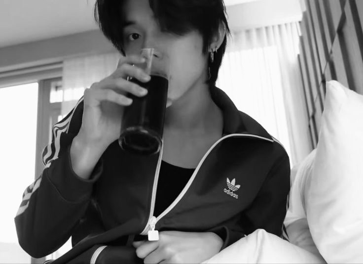 jian ˚₊‧꒰ა ☆ ໒꒱ ‧₊˚ (@prettyyawnjun) / Posts / X