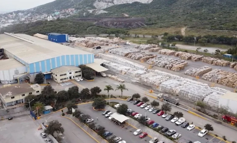 ReportAcero's tweet photo. Demuestra Zinc Nacional cumplimiento ante autoridades y vecinos de San Nicolás https://t.co/To8mCAQlwS https://t.co/wuHz1S5HDi