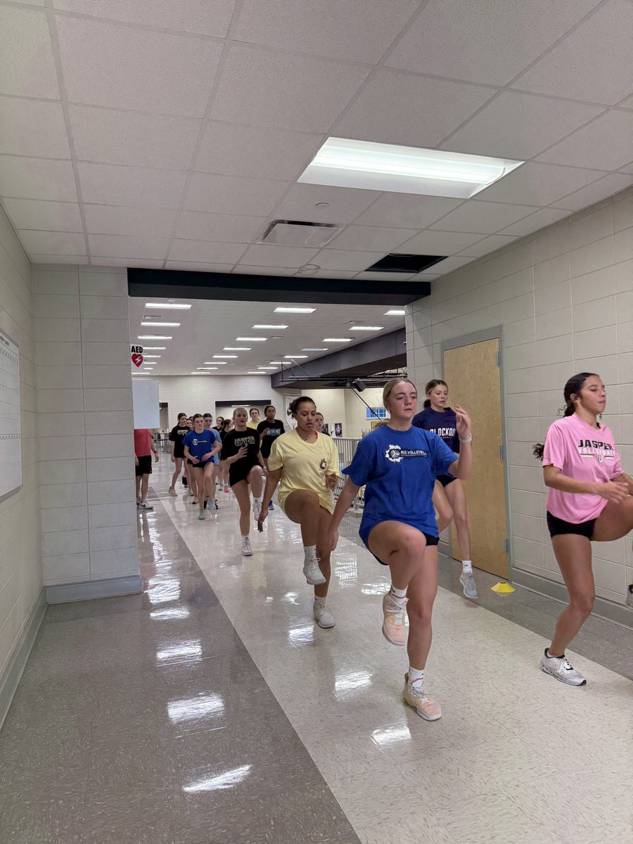 JasperVikingsVB's tweet photo. January ☑️

So proud of this group! They all have gotten better this month. Older group is guiding the younger group. Leadership at its best! Thankful for a group who accepts challenges and exceeds expectations. Excited for the growth they will have these next few months! 🖤💛 https://t.co/ObHPrStMfl