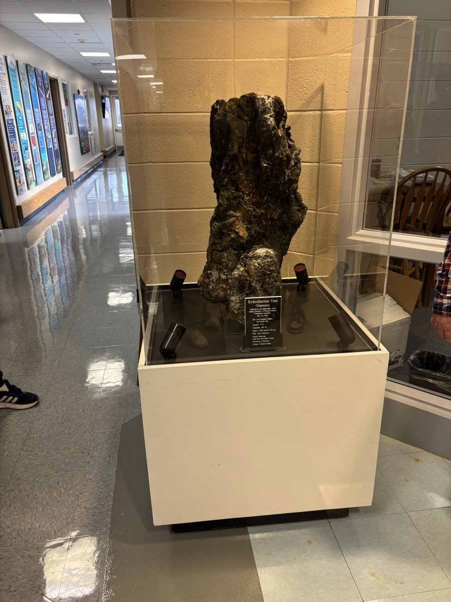 MAST_Research (@mastresearch) on Twitter photo First day at the Chesapeake Bay Bowl and the ocean bowl teams from <a href="/MAST_SandyHook/">Marine Academy</a> got a tour of <a href="/DESeaGrant/">Delaware Sea Grant</a>. Check out John P and this hydrothermal vent chimney. <a href="/NOSBRocks/">NOSB</a> First day at the Chesapeake Bay Bowl and the ocean bowl teams from <a href="/MAST_SandyHook/">Marine Academy</a> got a tour of <a href="/DESeaGrant/">Delaware Sea Grant</a>. Check out John P and this hydrothermal vent chimney. <a href="/NOSBRocks/">NOSB</a>