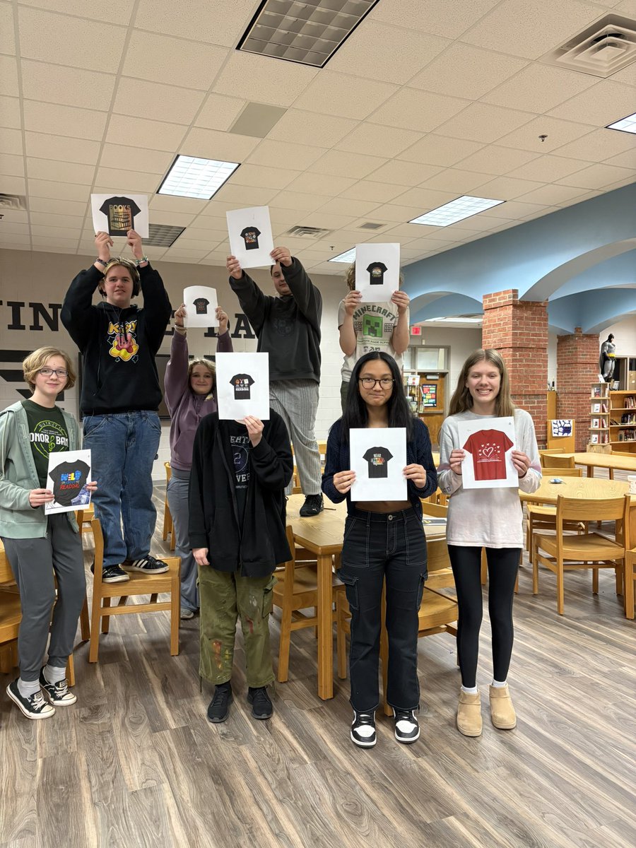 nsimmons123's tweet photo. Wilbanks Middle School Book Club members trying to decide what club shirts they want this year @TomeSociety https://t.co/9T2ohde6Wt