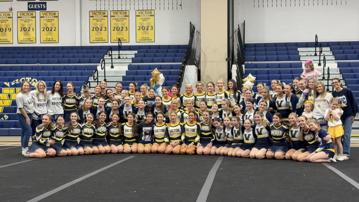 VictorBLDevils's tweet image. We 🫶 Our Seniors! #ClassOf2025 
What a Great Evening Celebrating all 3 Cheerleading Teams, Staff, Youth, Seniors and their Families at the @VCSCheer_VVC Showcase! #WeAreVictor✌️