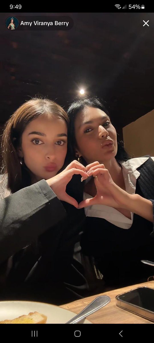 snoana1201's tweet photo. 🫶..i love you two 🥰🩷💙

#CJAmyMeetnGreetMNL
#cjamy #ซีเจเอมี่ https://t.co/S3dEvvmOPA