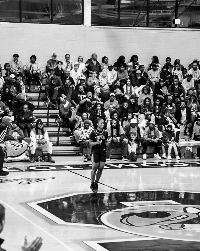 Final😎| #FloodWarning
Tupelo 64 , Starkville 54

The Lady Wave Finishes the Season 24-3