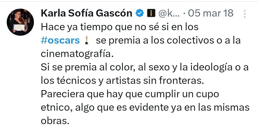 lagartijapa's tweet photo. Selena Gómez (jajajaja), a favor de Hitler, Wendy Guevara (@LaWendyGuevara ), wokismo https://t.co/LrHi1LICnS