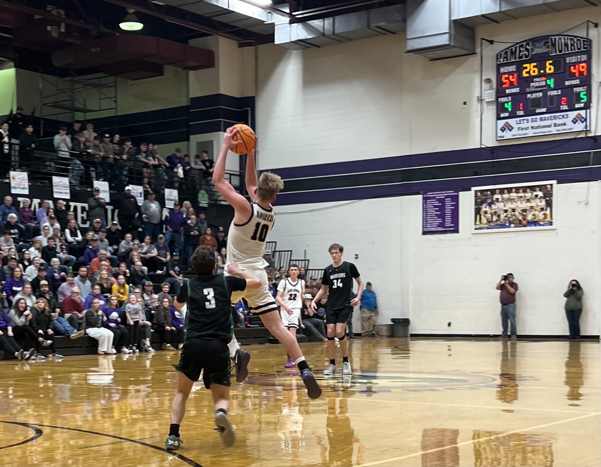 sddsports's tweet photo. Final
Class AA No. 8 James Monroe 55,
Class AA No. 2 Wyoming East 49
#wvprepbb https://t.co/CBNgASGGeR