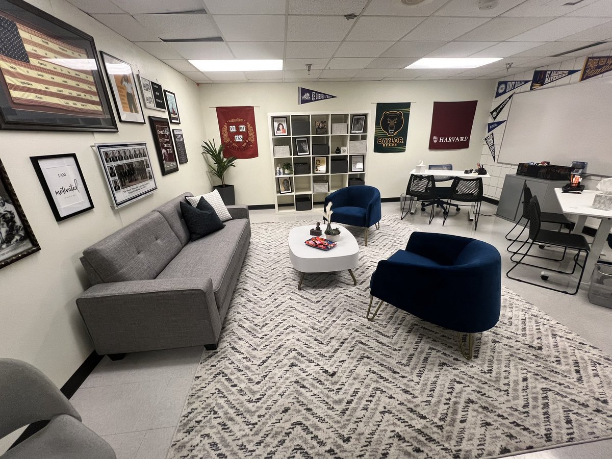 Jameile R. Choice, Ed.D. (@mrjchoice1) on Twitter photo Grateful for our community—parents, former staff, former students, and founding principal Nakia Douglas—who joined us for today’s big reveal! Your support made this transformation even more meaningful. <a href="/NakiaDouglas75/">Nakia Douglas</a> <a href="/N_Bernardino/">Dr. Nancy Bernardino</a> <a href="/ObamaMLA/">Barack Obama MLA</a> <a href="/ddthomas0878/">Derek Thomas </a> Grateful for our community—parents, former staff, former students, and founding principal Nakia Douglas—who joined us for today’s big reveal! Your support made this transformation even more meaningful. <a href="/NakiaDouglas75/">Nakia Douglas</a> <a href="/N_Bernardino/">Dr. Nancy Bernardino</a> <a href="/ObamaMLA/">Barack Obama MLA</a> <a href="/ddthomas0878/">Derek Thomas </a>