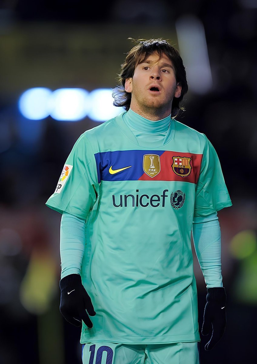 futnostalgico's tweet photo. Messi 🤩 https://t.co/XQh1zOB7nO