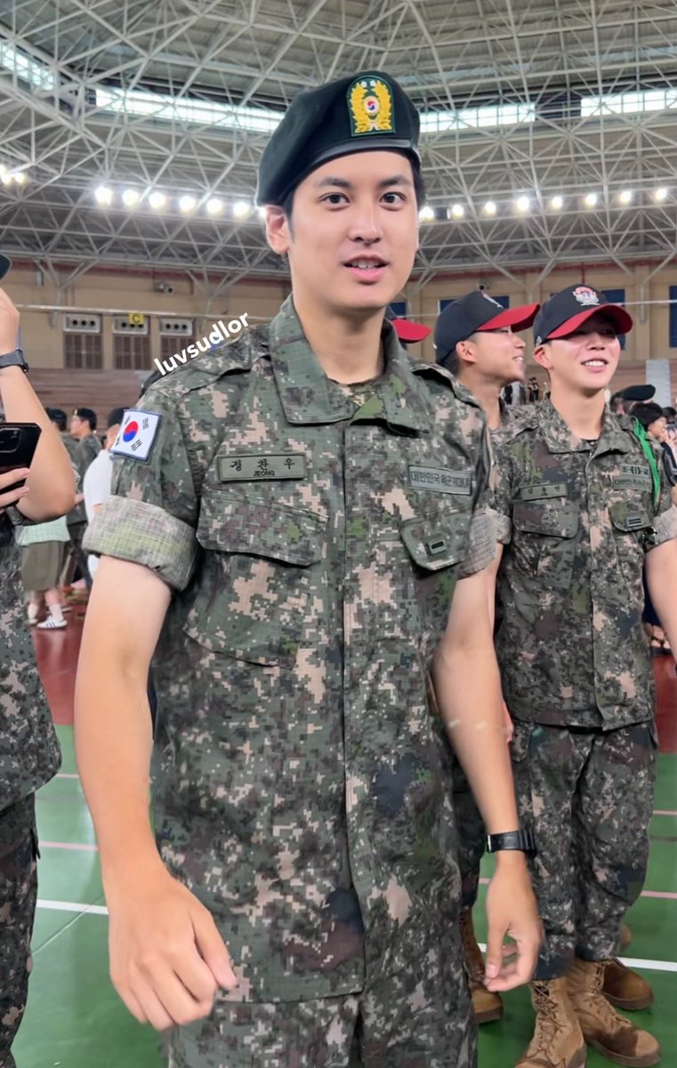 just_an_iKONIC's tweet photo. Corporal Jung Chanwoo 🫡 https://t.co/z59nJLdUtR