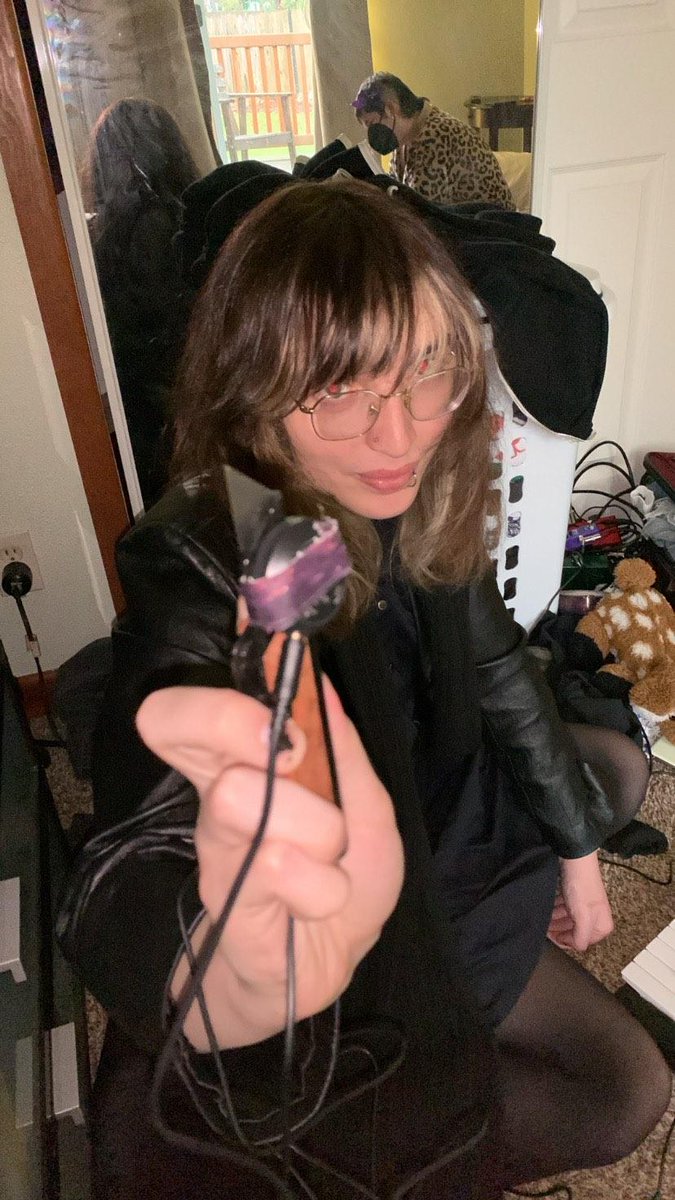 doovendeer's tweet image. Making noise music