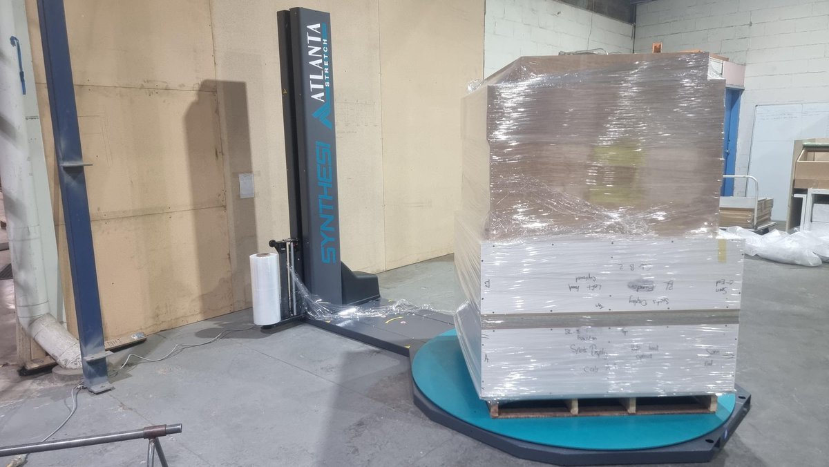MPSPackaging's tweet image. We imported installed this oversized pallet wrapping machine for wrapping upto 2.7m long cabinetry items . find more at: mpspack.com.au/collections/pa…
