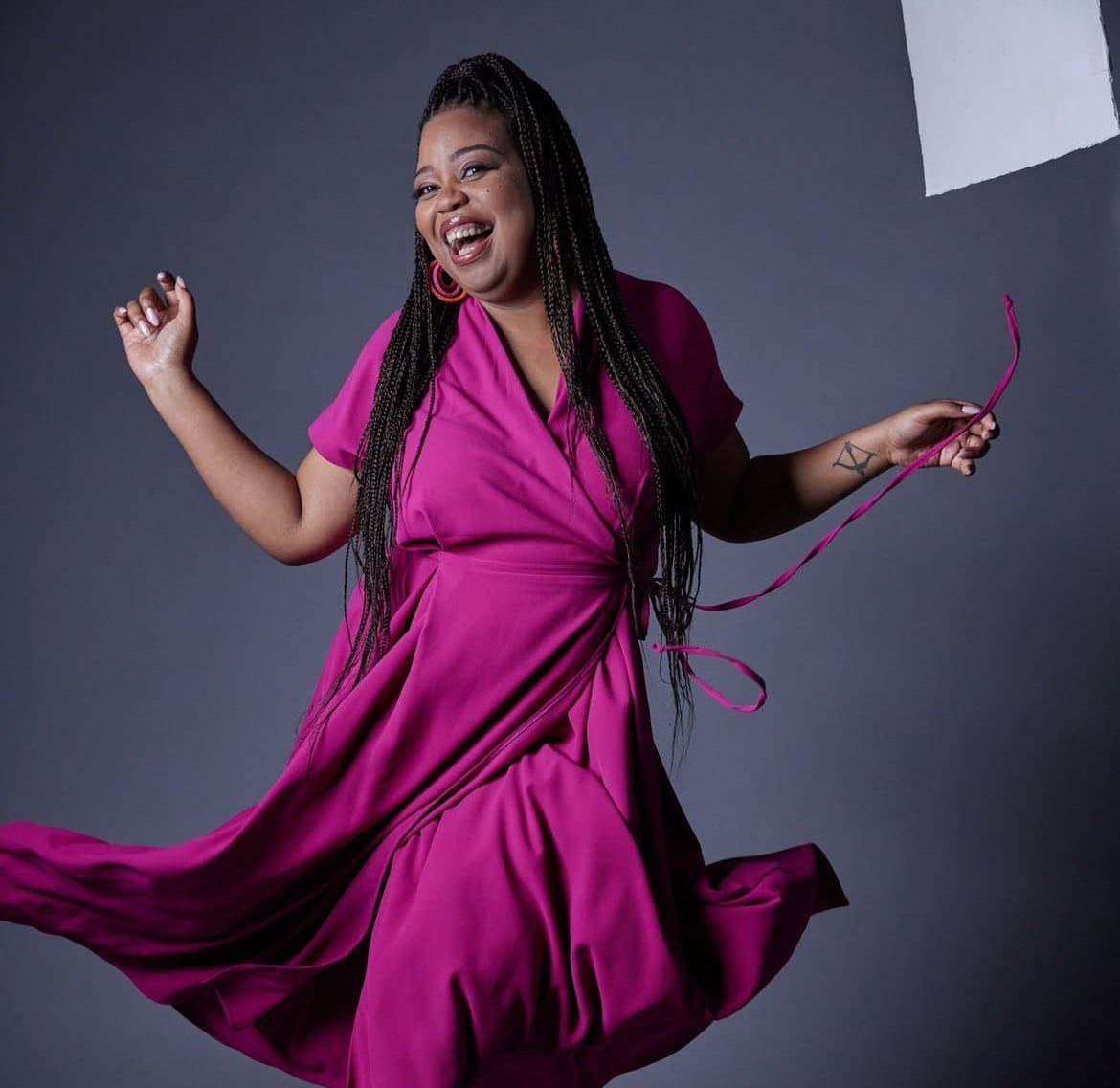 kabiwinter's tweet photo. #AD 
get ready to say hello to a new month , hello to AI but mostly hello to our fave @sboshmafu 🥳🫰🏽!

#GalaxyS25Studio is officially in CPT so join @SamsungMobileSA today if you want to touch , feel &amp; explore the devices 🫵🏽📱.

📍 Canal Walk , Main Centre Court 

#GalaxyS25 https://t.co/7yMi8STOaE