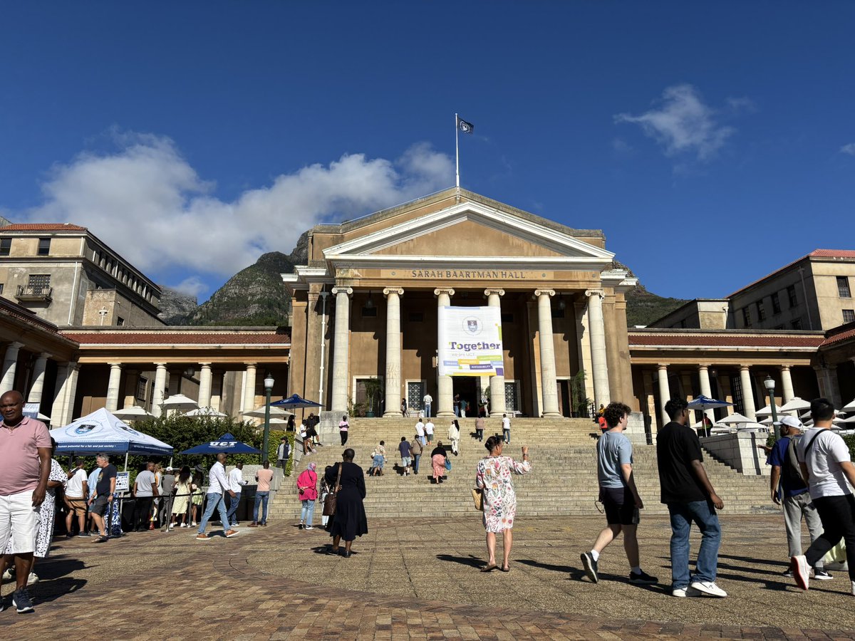 Once again back to UCT campus, attending #uctparentorientation2025. What a beautiful campus, 4 000 new students this year. Super happy to see the diversity.