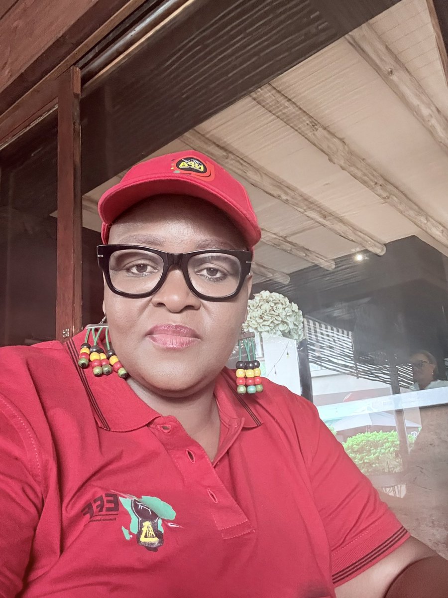 MathibeRebecca's tweet photo. We are in Bela Bela for the third day of the Plenum, where the mighty EFF is receiving the mandate from its structures and finalizing the plan of action for the year, paving a clear direction for its implementation. The program includes an induction on the South African economy before 1994 by Dr. Pali Lehohla, media and communication by Lorato Tshenkeng, leadership roles by Dr. Mamokgethi Phakeng, and the land issue as Cardinal Pillar Number 1 of the @EFFSouthAfrica presented by Attorney Lubabalo Ntsholo.
The EFF Plenum has also resolved to declare 2025 as the Year of Picket Lines, signaling a renewed commitment to mass action and militant struggle. #EFFPlenum2025
#EFFPlenum2025