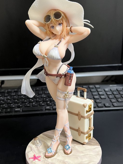 うおっすげぇ肉 遂に棚1列がトリダモノフィギュアで埋まった 