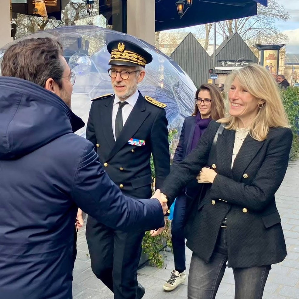 BlanchardRaphaL's tweet image. Journée exceptionnelle avec @MarieBarsacq ministre des Sports au cœur du Grand Reims de #Bétheny au @creps_reims en passant par le complexe sportif Géo-André @VilledeReims

Médiation par le Sport, école municipale des sports inclusive, aide à la licence, schéma directeur, ...