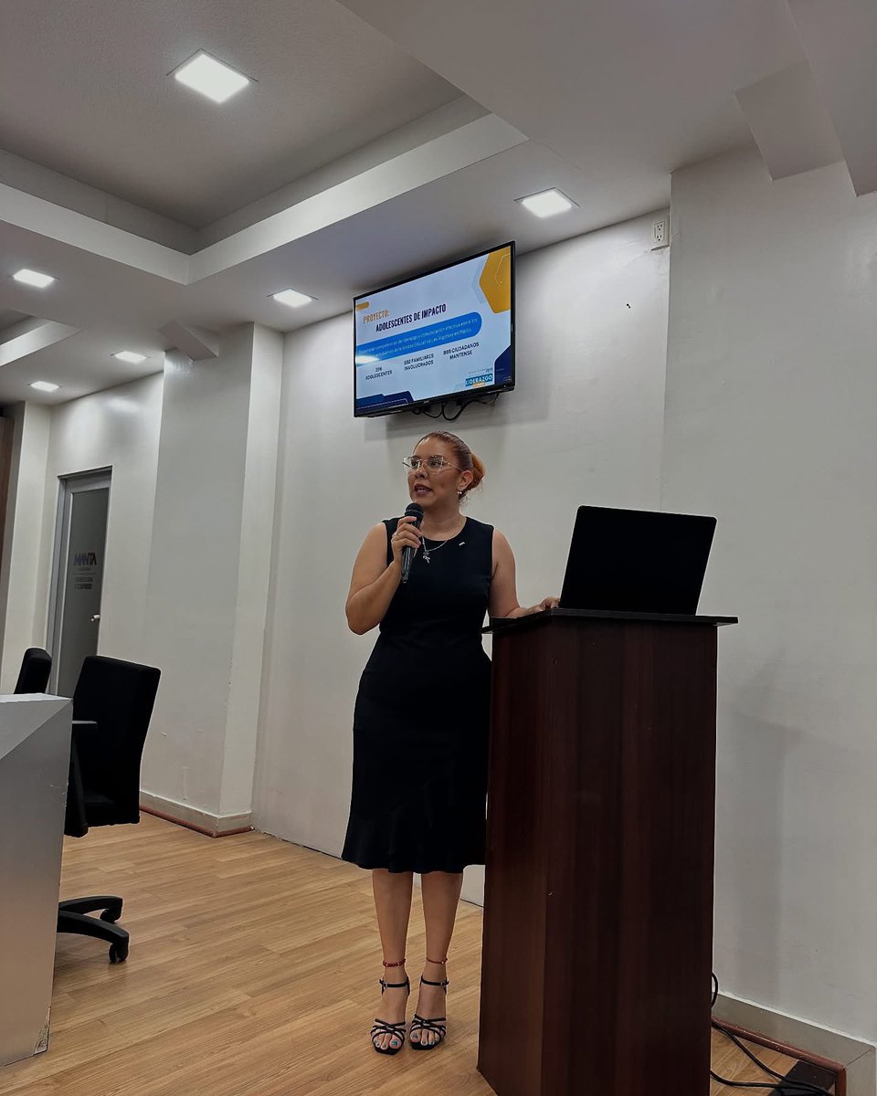 JCIManta's tweet image. Durante este acto, se presentó el Plan de Acción Local, el Plan de Reclutamiento, los planes de proyectos y presupuesto necesarios para ejecutar las actividades que marcarán el rumbo de nuestra organización para este año📊