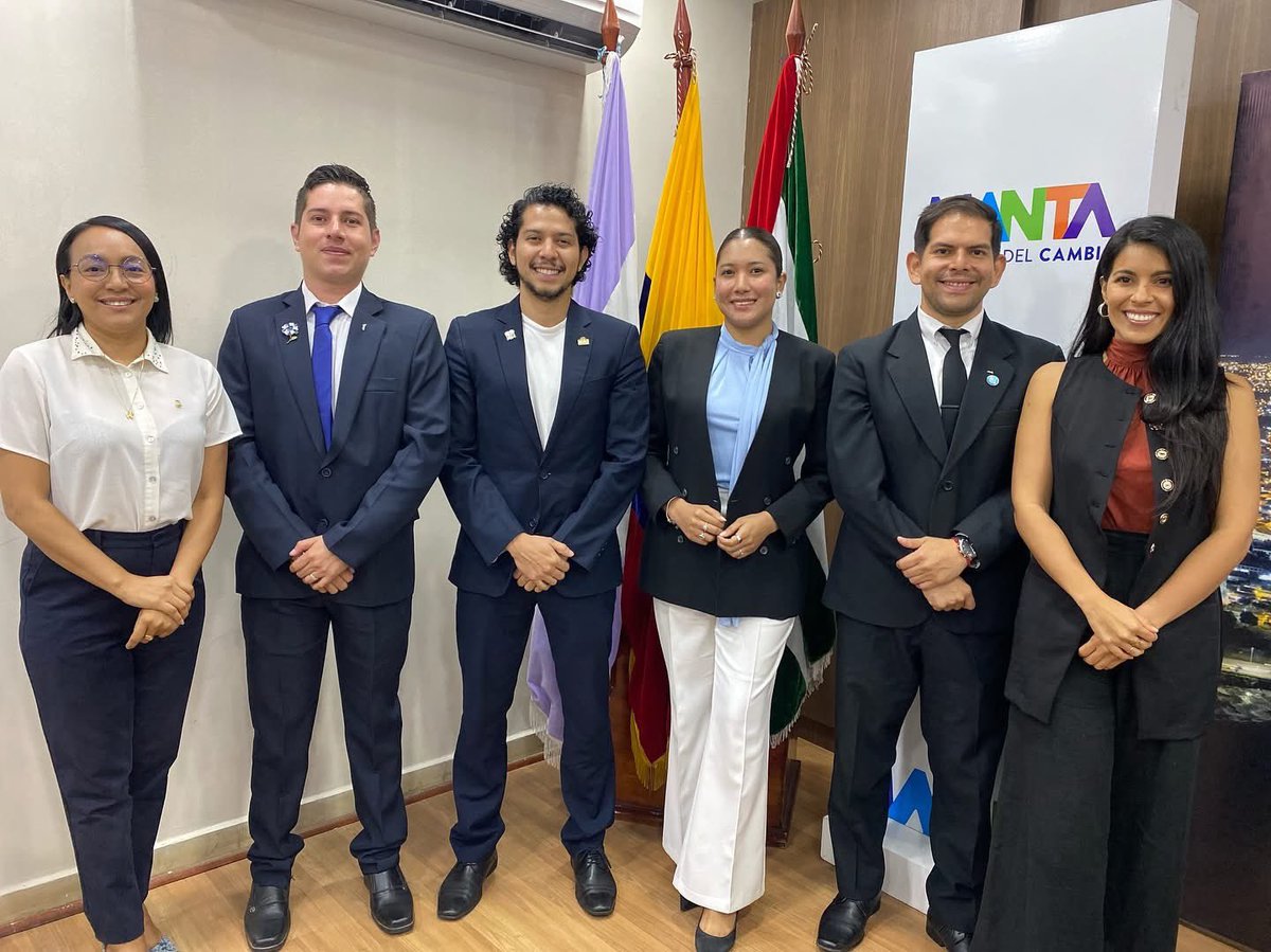 JCIManta's tweet image. Durante este acto, se presentó el Plan de Acción Local, el Plan de Reclutamiento, los planes de proyectos y presupuesto necesarios para ejecutar las actividades que marcarán el rumbo de nuestra organización para este año📊