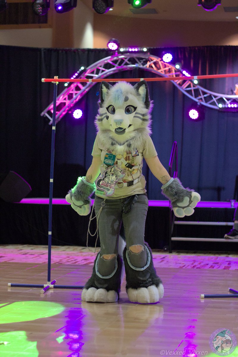 Sabersage.bsky.social tweet media