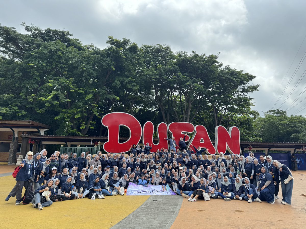temanaksi's tweet photo. Fun Fun Ger

#SalmoceanMainDiDufan https://t.co/YYfLgaW5ja