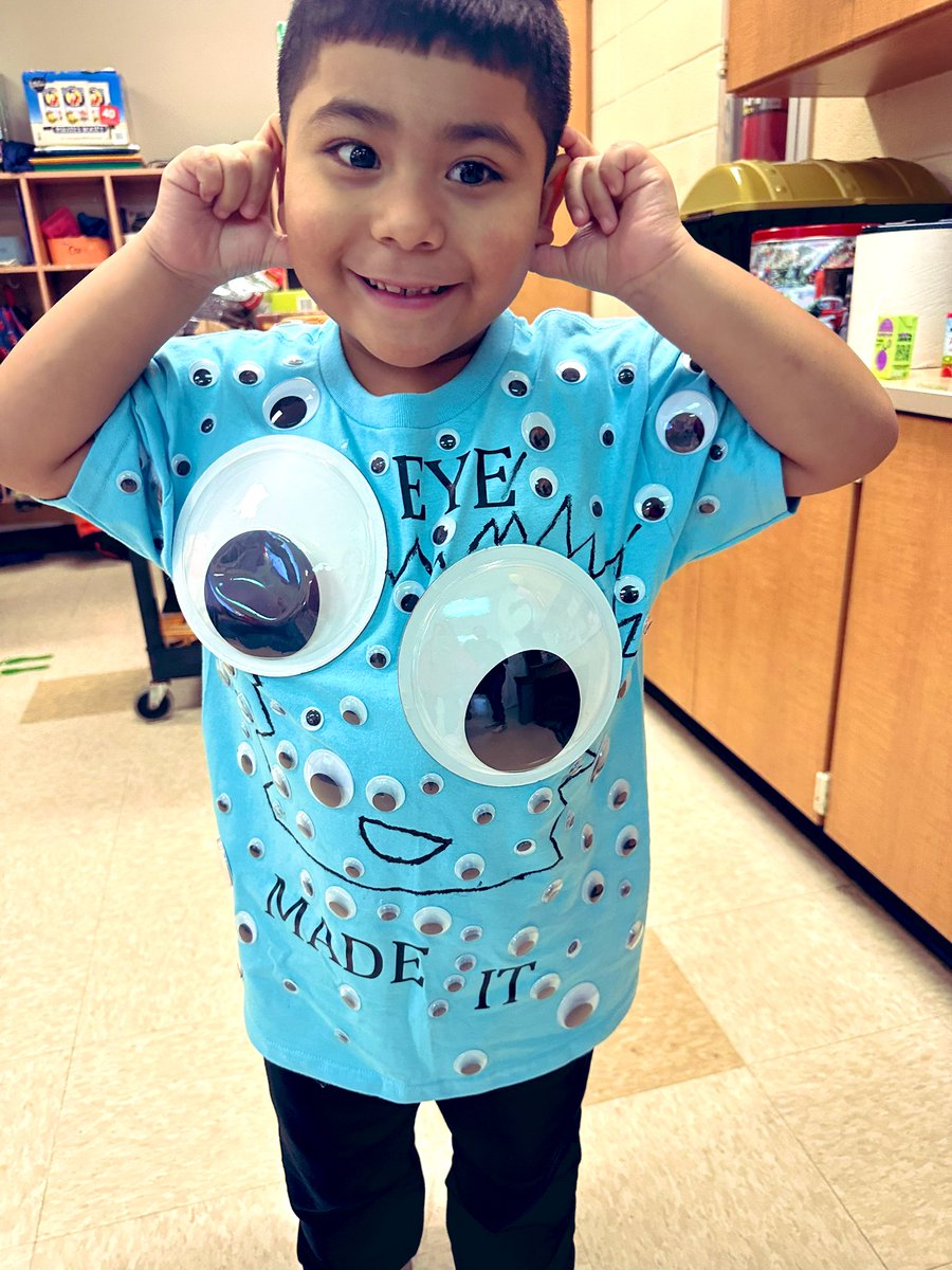 We are 1️⃣0️⃣0️⃣ Days Smarter!!!! 
#100thDayofSchool #GagesLakeGrizzlies 
<a href="/MissZ823/">Rebecca Zaslavsky, M.Ed., Ed.S.</a>