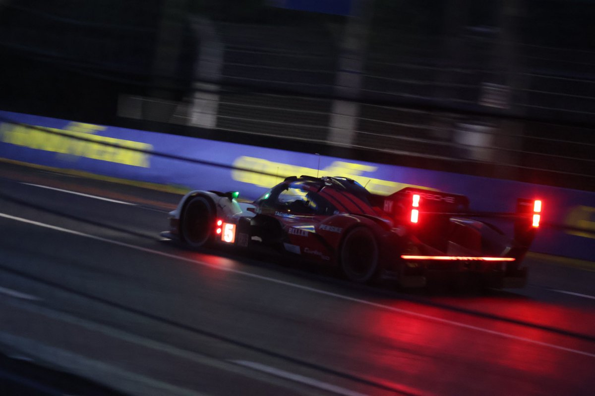 Kasuka24123722's tweet photo. 20eme victoire de Porsche à Daytona cette année alors pourquoi pas écrire l’histoire avec une 20eme victoire au Mans cette année 🙏🏼
@PorscheRaces 
@Porsche 
@24hoursoflemans https://t.co/aX81qeMX4L