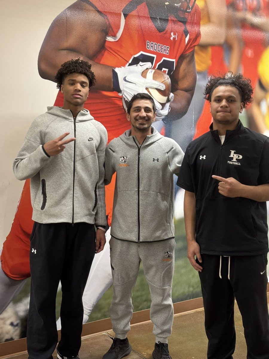 Kalvin Liavaa (@liavaa_kalvin) on Twitter photo Excited to announce my commitment to <a href="/SnowCollegeFB/">Snow College Badger Football</a> Grateful for my support system and Snow College for giving me an opportunity. Go Badgers! <a href="/LPKnightsFB/">Lone Peak Knight Football</a> <a href="/TreverMcFalls/">Trever McFalls</a> <a href="/Coach_O19/">Michael ONeill</a> Excited to announce my commitment to <a href="/SnowCollegeFB/">Snow College Badger Football</a> Grateful for my support system and Snow College for giving me an opportunity. Go Badgers! <a href="/LPKnightsFB/">Lone Peak Knight Football</a> <a href="/TreverMcFalls/">Trever McFalls</a> <a href="/Coach_O19/">Michael ONeill</a>
