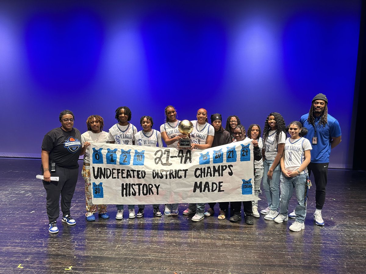 Fort Bend ISD Athletics (@fbisdathletics) on Twitter photo Congrats to Coach Collins and the Willowridge Eagles Varsity Girls Basketball team on their undefeated District 21-4A Championship. Congrats to Coach Collins and the Willowridge Eagles Varsity Girls Basketball team on their undefeated District 21-4A Championship.
