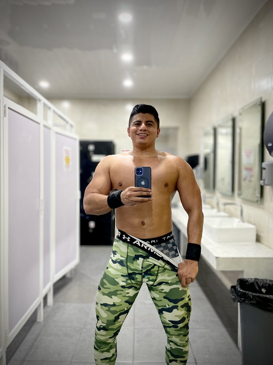 Alexander González Ríos tweet media