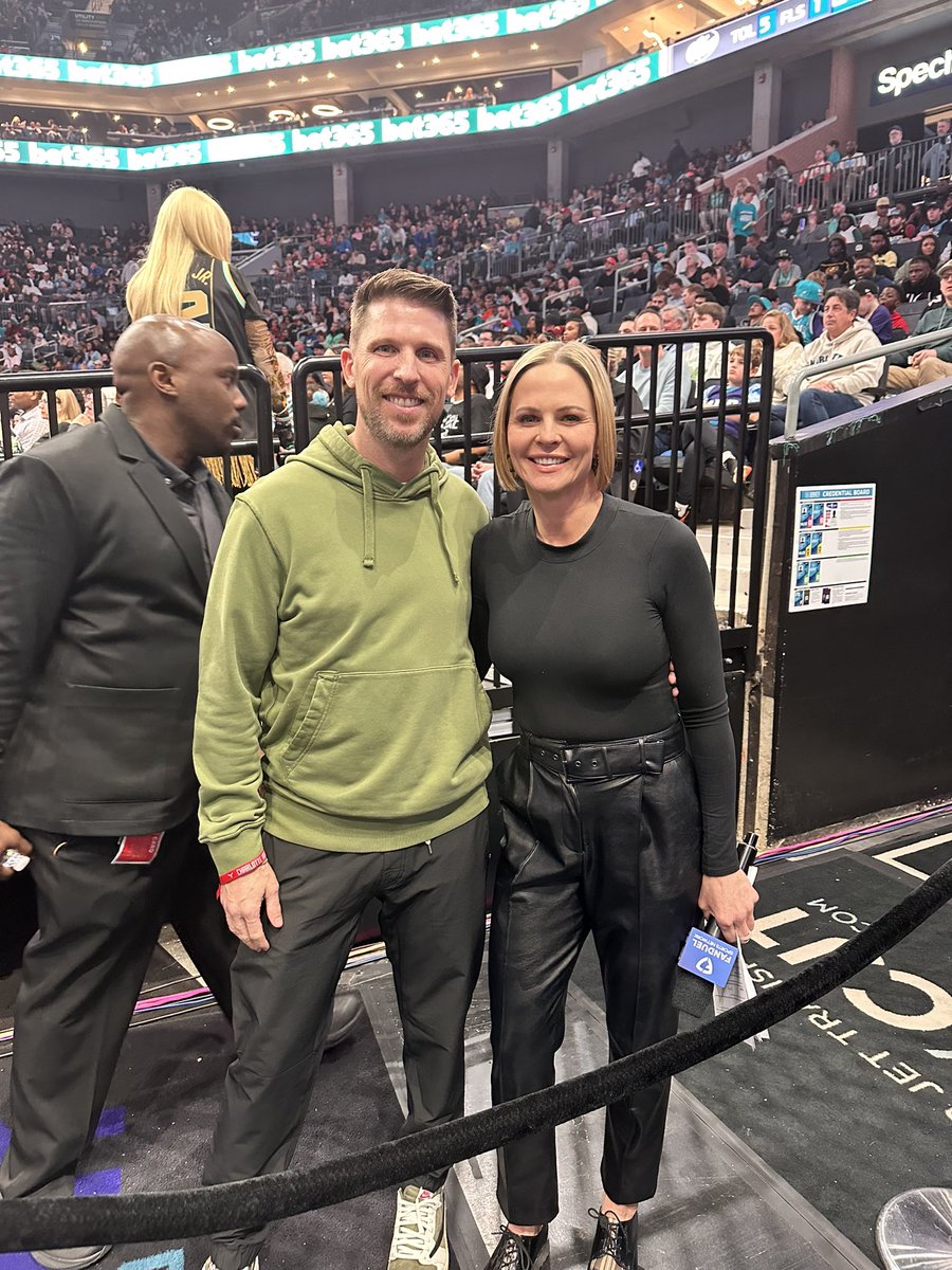 Great to see <a href="/dennyhamlin/">Denny Hamlin</a> tonight! My <a href="/nascar/">NASCAR</a> and <a href="/nba/">NBA</a> worlds collide! Fun interview! We are BOTH starting season 20 in NASCAR! A lot of memories!! Let’s do this. 🏁🏀 <a href="/hornets/">Charlotte Hornets</a> <a href="/FanDuelSN_SO/">FanDuel Sports Network South</a>