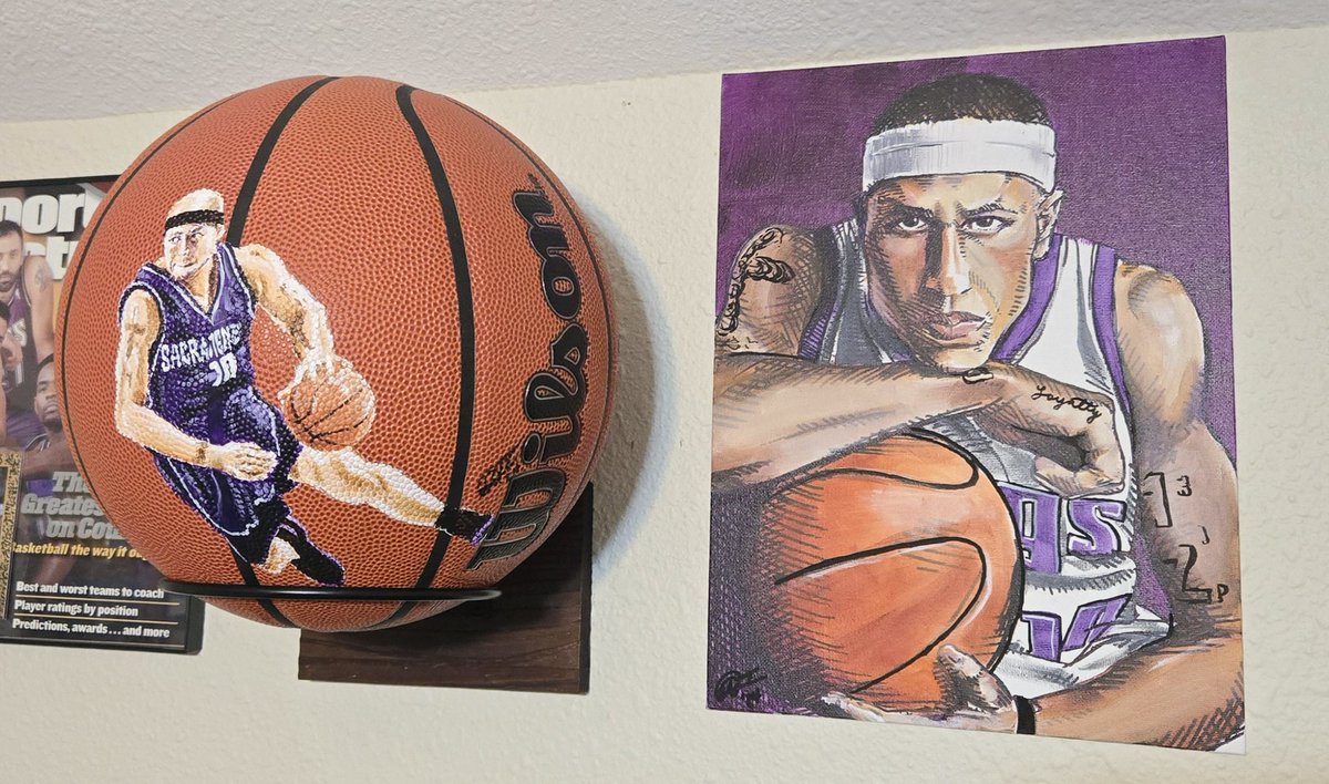 Angie (@ang_usl) on Twitter photo FINALLY got my Mike Bibby custom art by <a href="/ambitionabby/">Abby the Sports Artist</a> displayed. Better late than never. 😎🏀 #SacramentoKings #LightTheBeam FINALLY got my Mike Bibby custom art by <a href="/ambitionabby/">Abby the Sports Artist</a> displayed. Better late than never. 😎🏀 #SacramentoKings #LightTheBeam