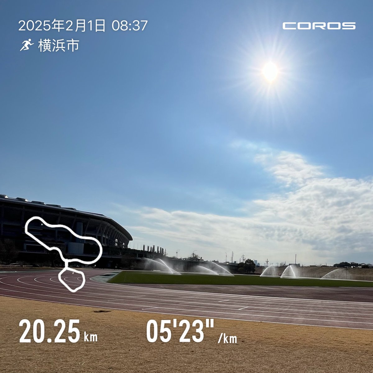 y_sh_t_k_0215's tweet photo. 新横浜練 ペーラン5’20-5’30”
☀️4℃
シューズの恩恵を受けてペース上がる✨
明日は雪降るのかな?
#新横浜練 #metaspeedsky #runmetrix https://t.co/5Io9Asgfis