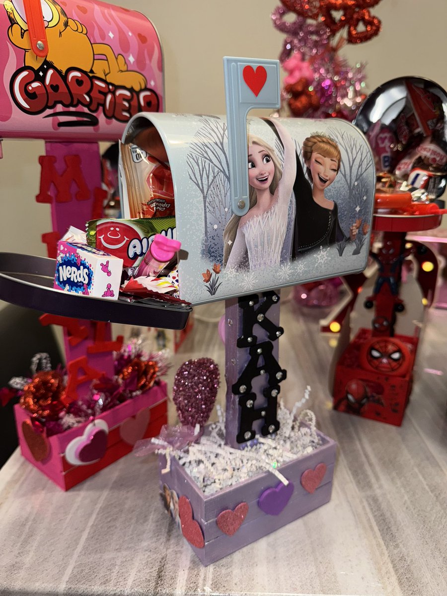 _monroeeeeee's tweet image. Thank ya! 🥰🩷 happy almost vday!