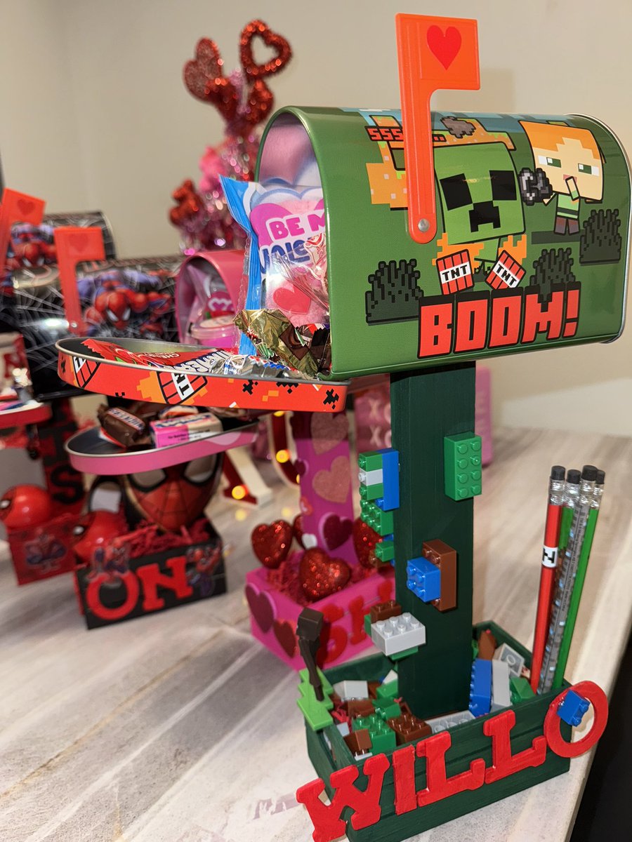 _monroeeeeee's tweet image. Thank ya! 🥰🩷 happy almost vday!