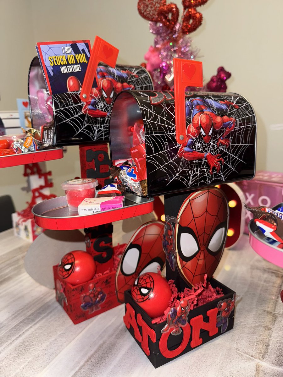 _monroeeeeee's tweet image. Thank ya! 🥰🩷 happy almost vday!