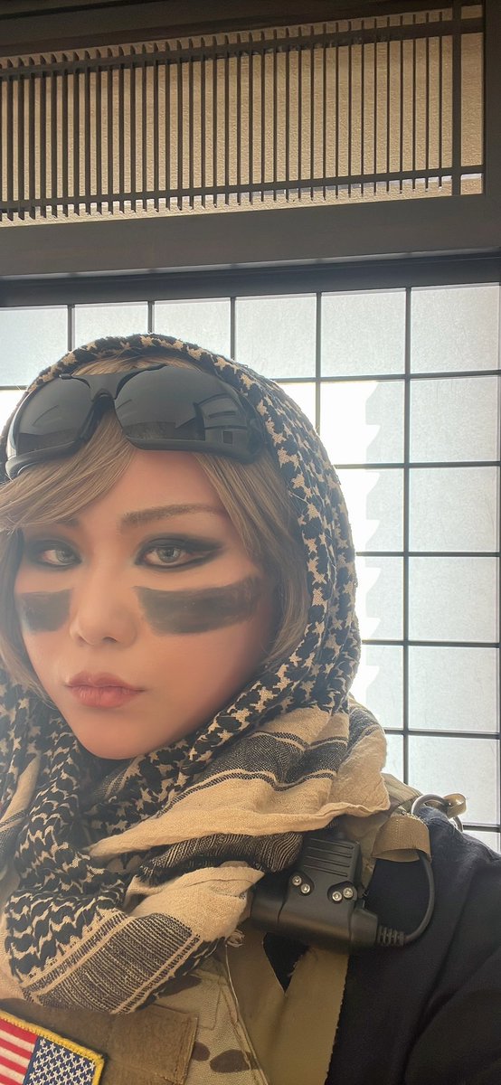 自撮り速報〜
メイクを大幅に変えいい感じ