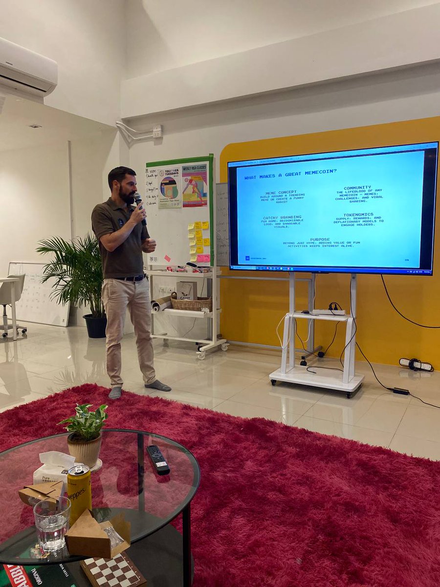 MemeIndexDAO's tweet image. Insightful evening at the Blockchain Power ETH Hour Meetup in Chiang Mai! Our Founder &amp;amp; Core Contributor Denis Stepanov @xuryholder presented #MemeIndex DAO and shared knowledge on what makes a good memecoin. 

Huge thanks to the speakers and @4seasDeSoc Community for their…