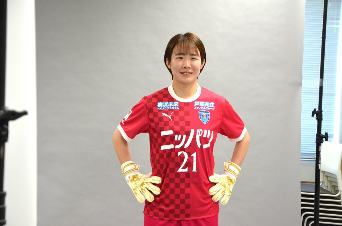 yfcseagulls's tweet photo. ／
　2025ユニフォーム
　先行販売のお知らせ📣
＼

2/2(日)12:00よりオンラインショップにて「2025ユニフォーム」の先行発売を実施いたします🩵🤍

先行販売で購入した方はリーグ開幕戦に間に合います✨✨

詳細はこちら👇
https://t.co/ERe1W18TH1

#yfcseagulls #yokohamafc https://t.co/ndT04R4q8V