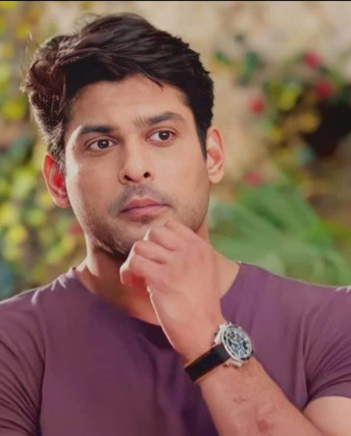 SircarSunanda's tweet image. Sidharth when innocence has its name @sidharth_shukla is appropriate 💜💜💜

A Face that is Preciously Rare 💜💜💜 

#Sidharth_Shukla
#SidharthShuklaLivesOn 
#SidharthShuklaForever