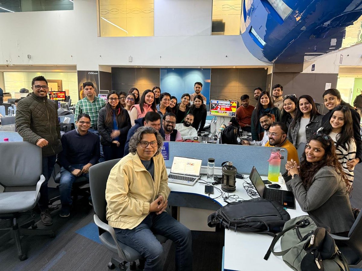 ivikashtiwary's tweet image. #Budget2025  on @ZeeBusiness with best team in this industry.

#BudgetOnZee #AnilSinghvi