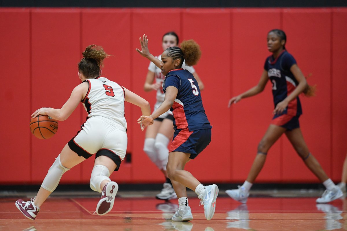 sports_drc's tweet photo. Ryan and Argyle came into Friday's district clash with nothing to play for playoff-wise.

That didn't stop them from delivering an instant classic, overtime thriller that Ryan pulled out 55-50 over No. 3 Argyle to split the teams' season series.

Story: https://t.co/mIPMYGrN0S https://t.co/ClmevuHSr8