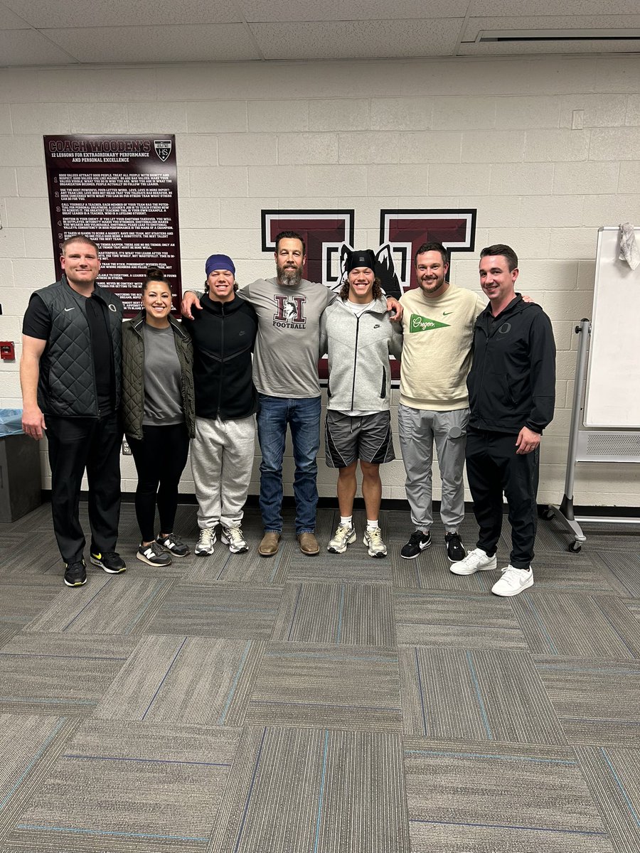 Beau Jandreau (@beau_jandreau) on Twitter photo Thank you <a href="/CoachMikeLBs/">Coach Brian Michalowski</a> <a href="/CoachDanLanning/">Dan Lanning</a> and <a href="/CoachLup/">Tosh Lupoi</a> for stopping by and seeing the family! Sco Ducks🦆! Thank you <a href="/CoachMikeLBs/">Coach Brian Michalowski</a> <a href="/CoachDanLanning/">Dan Lanning</a> and <a href="/CoachLup/">Tosh Lupoi</a> for stopping by and seeing the family! Sco Ducks🦆!